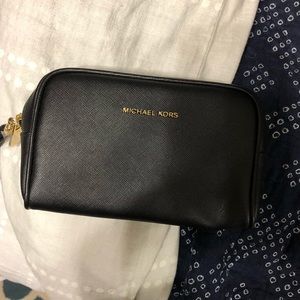 Michael Kors BRAND NEW makeup bag
